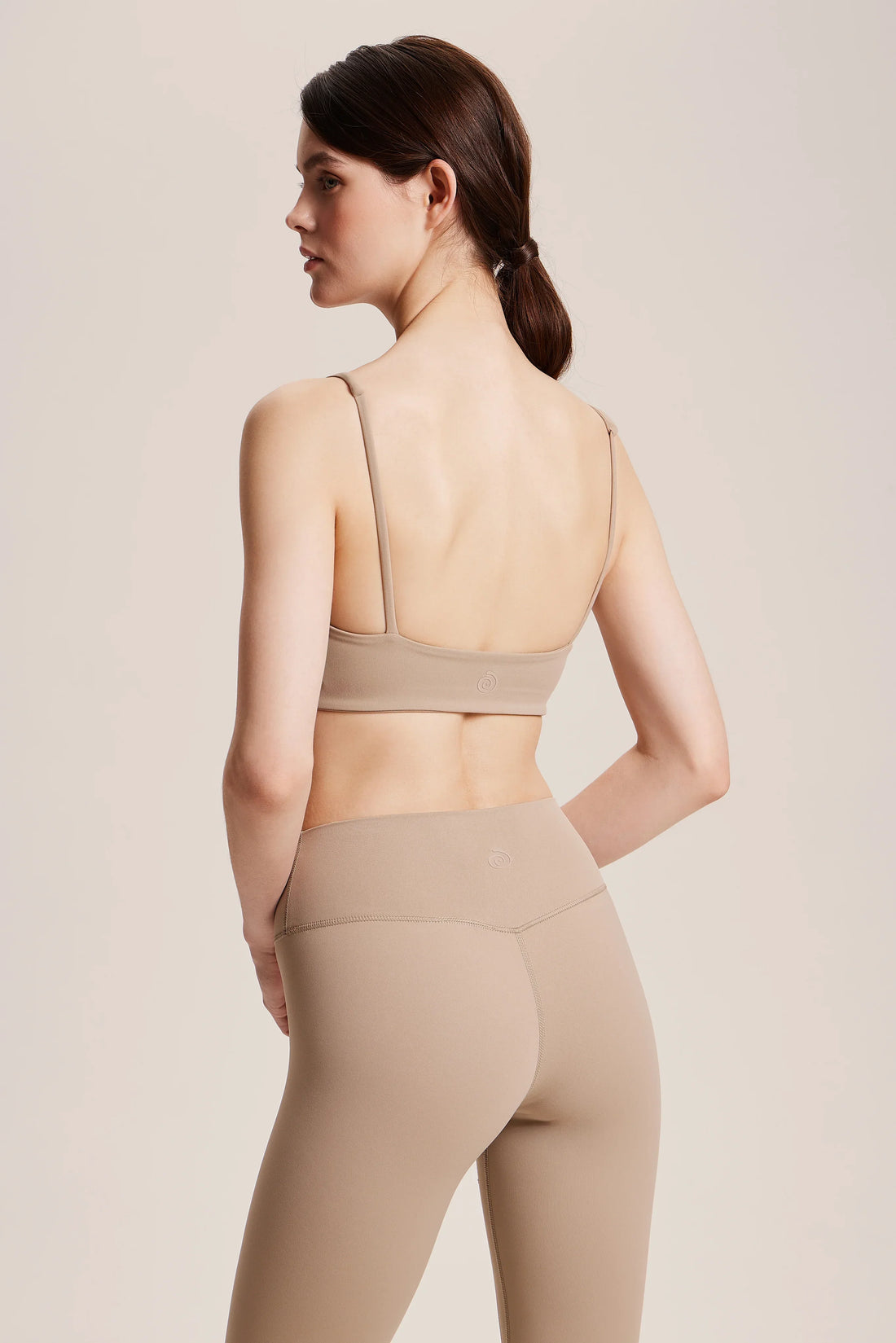 How to Style Leggings for Everyday Wear